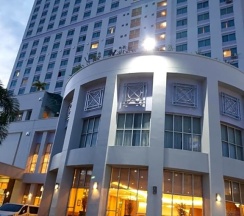 Двухместный номер Deluxe двуспальная кровать в Diamond Plaza Hotel Suratthani