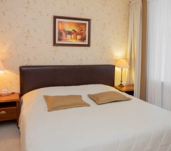 Двухместный Сьют Амбассадор двуспальная кровать в Гранд-Отель Восток