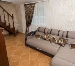 Апартаменты Superior с балконом и с красивым видом из окна в Усадьба Коноваловых