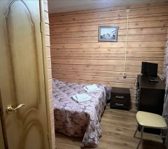 Коттедж 7 на 14 мест с баней в Северная звезда