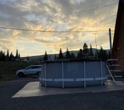 Дом трехкомнатный с 3 спальнями в A-Frame All_in_Gesh