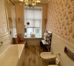 Номер "Романтик" Deluxe Room Dbl/Sngl в Trezzini