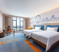 Двухместный номер Superior Deluxe (2 отдельные кровати) в Hampton by Hilton Guangzhou Jinshazhou
