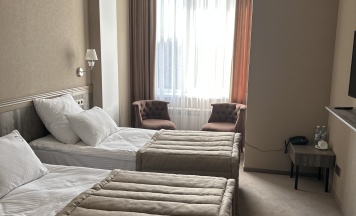 Стандарт двухместный 4-й этаж (402) в Увельские курорты