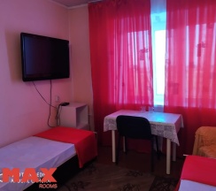 Номер стандарт эконом с 2 односпальными кроватями в Maxrooms Купино Сибирия