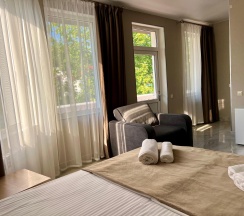 Комната люкс с 1 двуспальной кроватью и балконом в Южный вайб