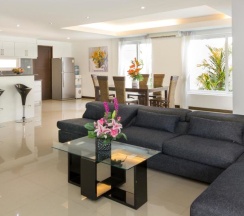 Вилла с 4 комнатами в Tropicana Pool Villa