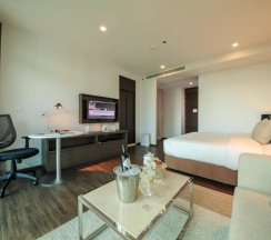Двухместный номер Standard двуспальная кровать в Civic Horizon Hotel & Residence