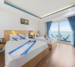 Трёхместный номер Standard с видом на воду в Blue Pearl Hotel