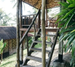 Бунгало с балконом и с видом на сад в Railay Garden View Resort