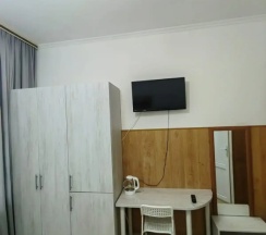 Двухместный номер Standard с балконом и с красивым видом из окна двуспальная кровать в Тихий домик