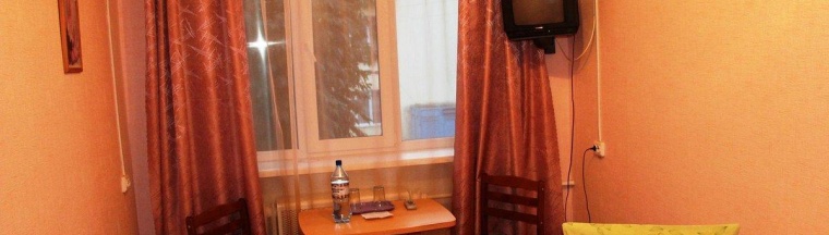Номер эконом улучшенный с 2 односпальными кроватями в Уют
