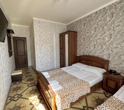 Трёхместный номер Comfort в Dvin