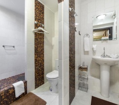 Двухместный полулюкс двуспальная кровать в BOMOND HOTEL