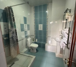 Люкс двухкомнатный без балкона в Николаевский