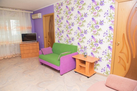 Комсомольск-на-Амуре: Апартаменты ApartLand (АпартЛэнд) на улице Ленинградская 20