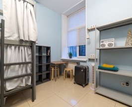 №4 Голубая (Мужская комната на 6 человек) в Дип Слип