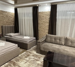 Номер комфорт люкс в Корона