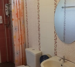 Двухместное бунгало двуспальная кровать в Rainbow Resort