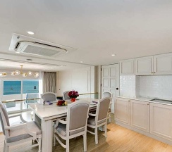 Люкс Thai Modern Theme с 2 комнатами в Royal Cliff Beach Hotel Pattaya