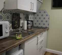 Loft Olives Апартаменты для 2 взрослых (2+1) двуспальная кровать и диван в Loft&Home Apartments