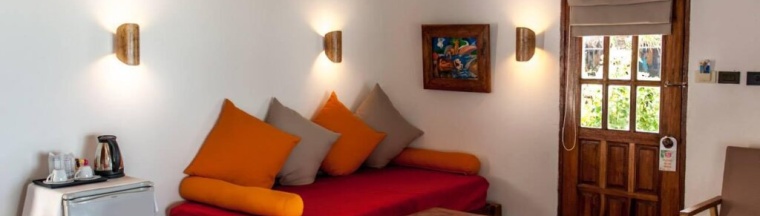 Одноместное бунгало Superior рядом с пляжем в Отель Secret Garden Beach Resort