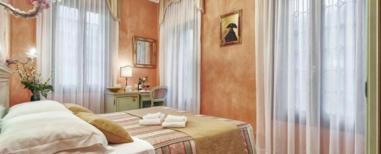 Четырёхместный номер Standard в Hotel Firenze