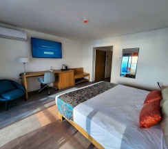 Двухместный номер Superior с балконом двуспальная кровать в Hotel 39 Jamaica