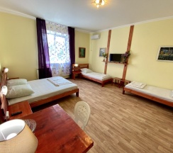 Четырёхместный номер Economy в Луч