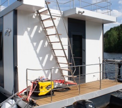 Хаусбот 40 в Гора