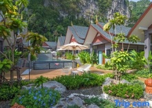 Вилла c 1 комнатой в Отель The Scene Cliff View Villas