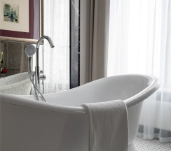 Роял Делюкс в Dionis Art Apartments