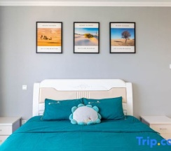 Люкс с 3 комнатами с видом на море в Rizhao Shuohai Seaview Homestay (Wanpingkou Branch)