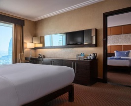 Номер Семейный смежный с 2 комнатами в Hilton hotels & resorts