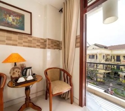Двухместный номер Standard двуспальная кровать в Tribee Kinh Hostel & Bar