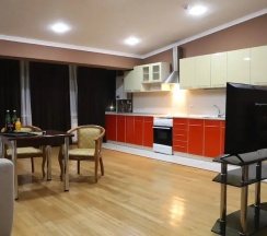 Двухместные апартаменты Deluxe с 3 комнатами двуспальная кровать в Отель Grand Avenue
