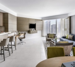 Апартаменты с 3 комнатами в Pullman Doha West Bay