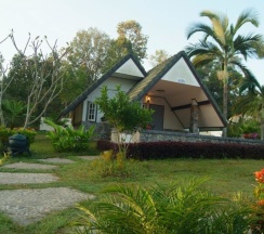 Коттедж c 1 комнатой с балконом в Phudara Resort