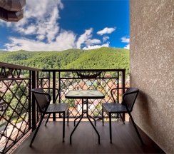 Family Executive Suite в Vertex