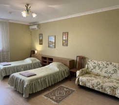 Улучшенный номер с 2 односпальными кроватями в Усадьба