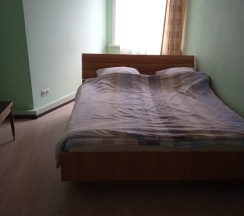 Коттедж с балконом и с красивым видом из окна в Гостевой дом