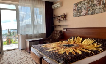 Стандартный двухместный номер с 1 кроватью и видом на море в Ледис