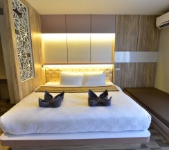 Двухместный номер Deluxe c 1 комнатой с видом на город двуспальная кровать в Ricci House Resort