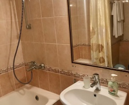 Номер стандарт с 1 двуспальной кроватью в Атриум