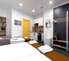 izzzi APARTAMENT с отд. входом на 1 этаже в izzzi 3* у Гостиного двора