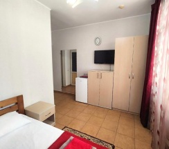 Номер стандарт с 1 двуспальной кроватью в Регион 86