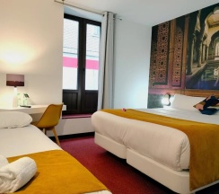 Трёхместный номер Standard в Casual Ilbira Granada Hotel