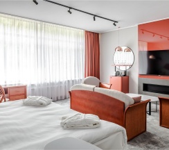 Номер Privilege Luxe SPA с двуспальной кроватью в Arthurs SPA Hotel by Mercure