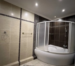 Апартаменты с 2 комнатами с балконом и с красивым видом из окна в Квартирное бюро