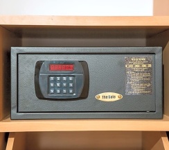 Одноместный номер Deluxe с видом на город двуспальная кровать в Casa de Coral Phuket